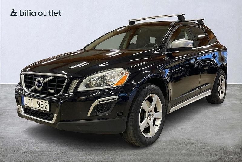 Svart Begagnad 2011 Volvo XC60 R-Design SUV | 79 900 kr (Superpris) - Bild 1/4
