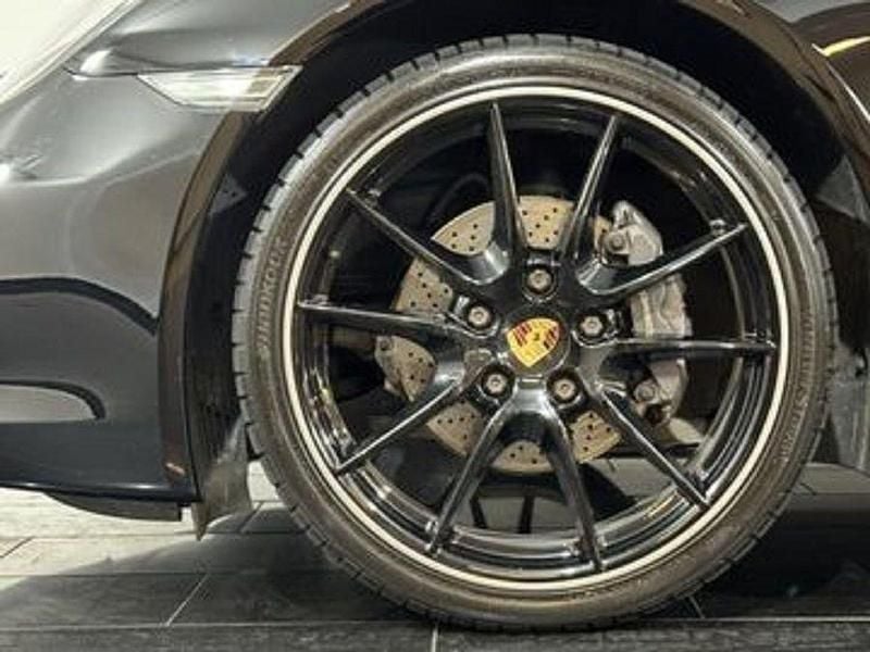 Begagnad Porsche Cayman 275 HK (202 kW) 2014 Svart Sportkupé