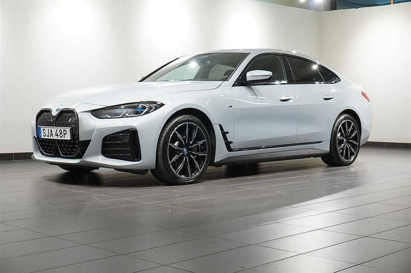 Okänd Begagnad 2023 BMW i4 M Sport Sedan | 549 800 kr (Lite dyr) - Bild 1/4