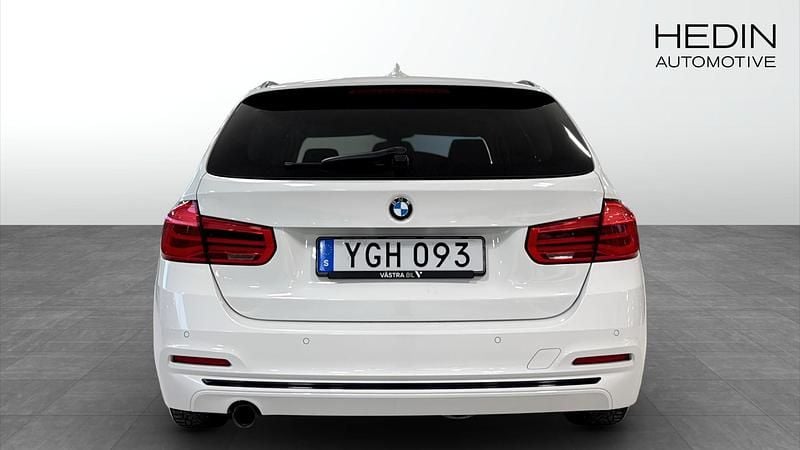 Begagnad BMW 318 150 HK (110 kW) 2017 Vit Kombi