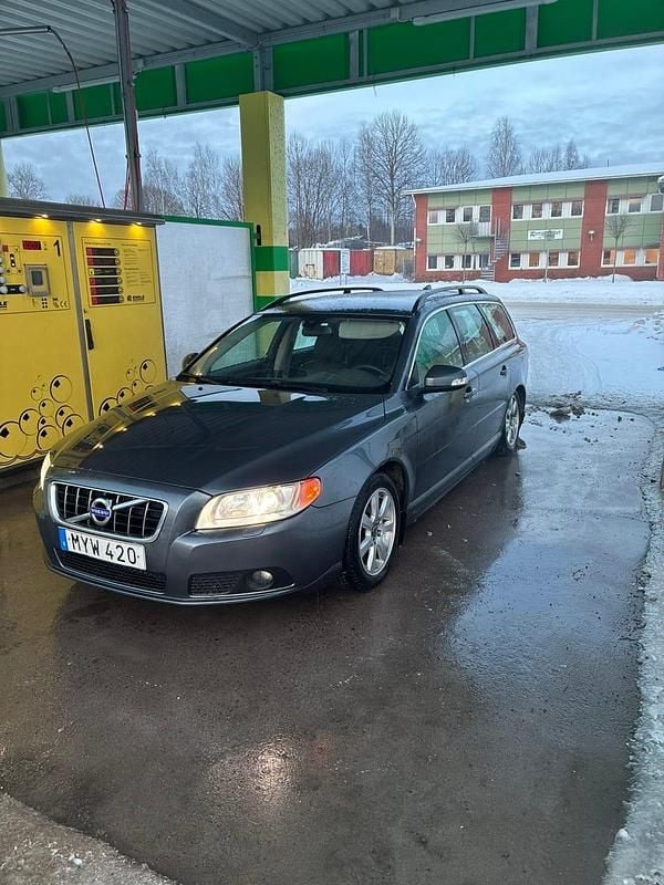 Begagnad Volvo V70 163 HK (119 kW) 2011 Kombi