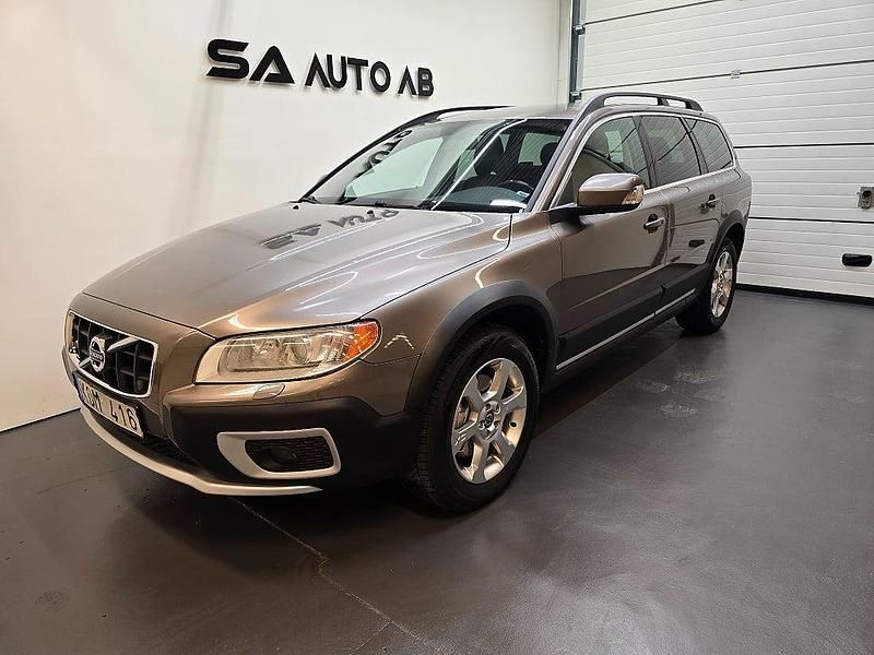 Grå Begagnad 2009 Volvo XC70 Summum SUV | 65 500 kr (Lite dyr) - Bild 1/4