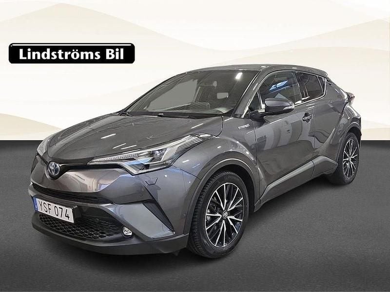 Grå Begagnad 2018 Toyota C-HR Executive SUV | 229 900 kr (Marknadspris) - Bild 1/3