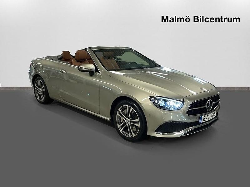 Begagnad Mercedes E450 Avantgarde 367 HK (269 kW) 2021 Silver Cab