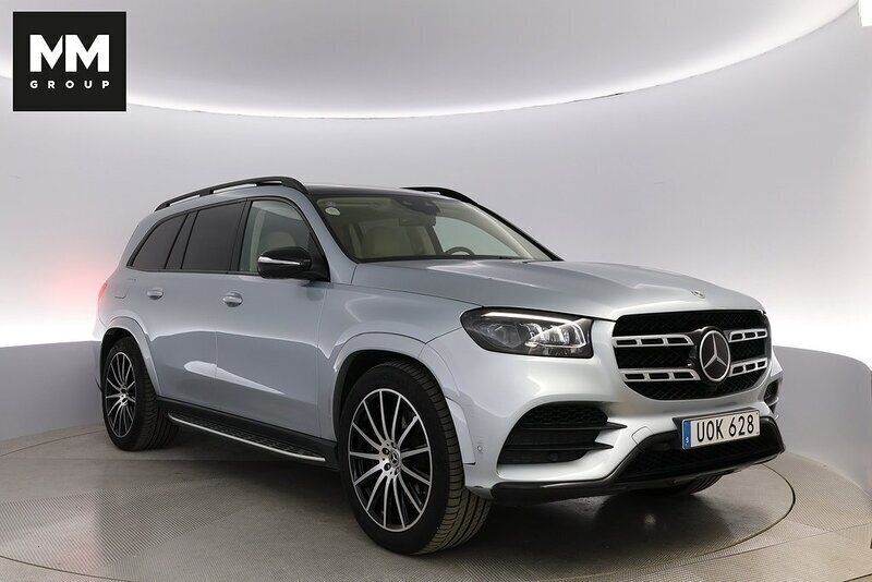 Silver Begagnad 2022 Mercedes GLS580 AMG line SUV | 1 189 000 kr - Bild 1/4
