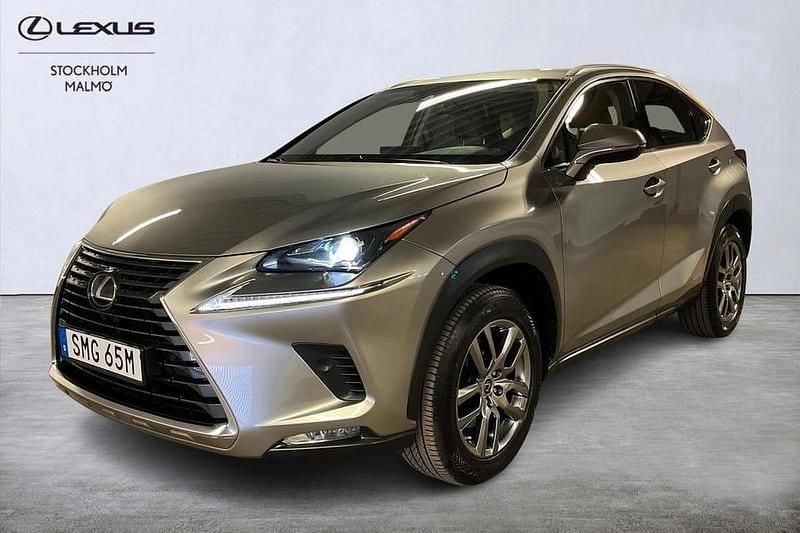 Begagnad Lexus NX300h 200 HK (147 kW) 2019 Grå SUV