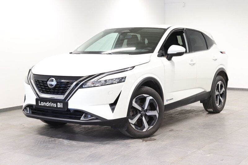 Vit Begagnad 2022 Nissan Qashqai N-Connecta SUV | 329 000 kr (Marknadspris) - Bild 1/4
