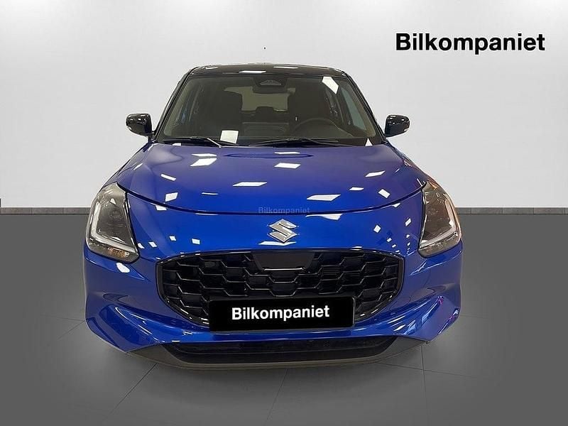Begagnad Suzuki Swift 83 HK (61 kW) 2024 Blå Halvkombi