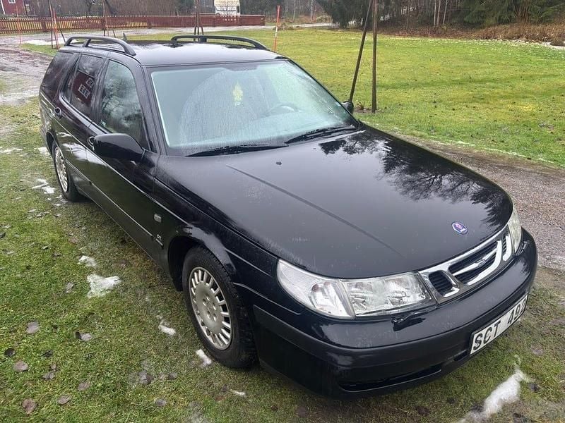 Begagnad 2000 Saab 9-5 Kombi | 8 000 kr (Superpris) - Bild 1/4
