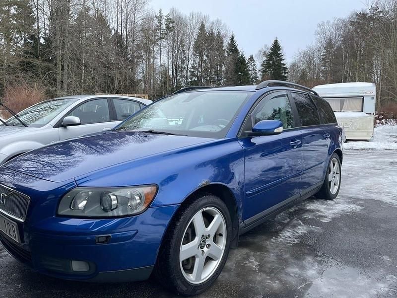 Begagnad Volvo V50 220 HK (161 kW) 2006 Kombi