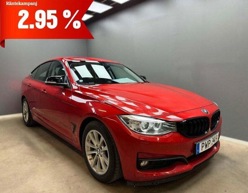 Röd Begagnad 2014 BMW 320 Gran Turismo Halvkombi | 119 900 kr (Marknadspris) - Bild 1/4