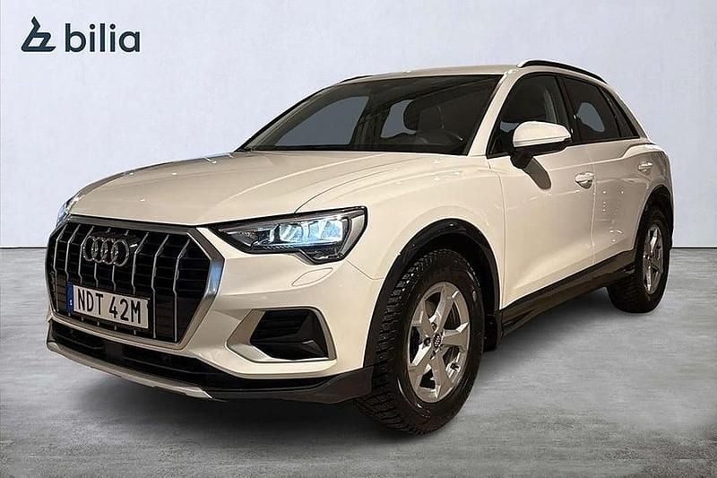 Vit Begagnad 2019 Audi Q3 Proline SUV | 239 000 kr (Marknadspris) - Bild 1/4