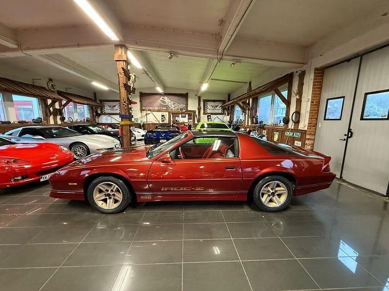 Röd Begagnad 1987 Chevrolet Camaro Sportkupé | 189 000 kr - Bild 1/4