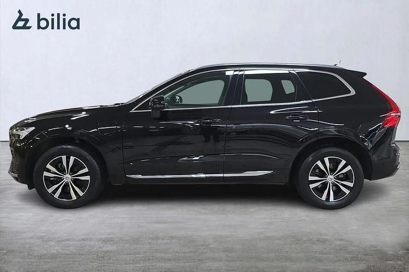 Begagnad Volvo XC60 Core 355 HK (261 kW) 2024 Svart SUV