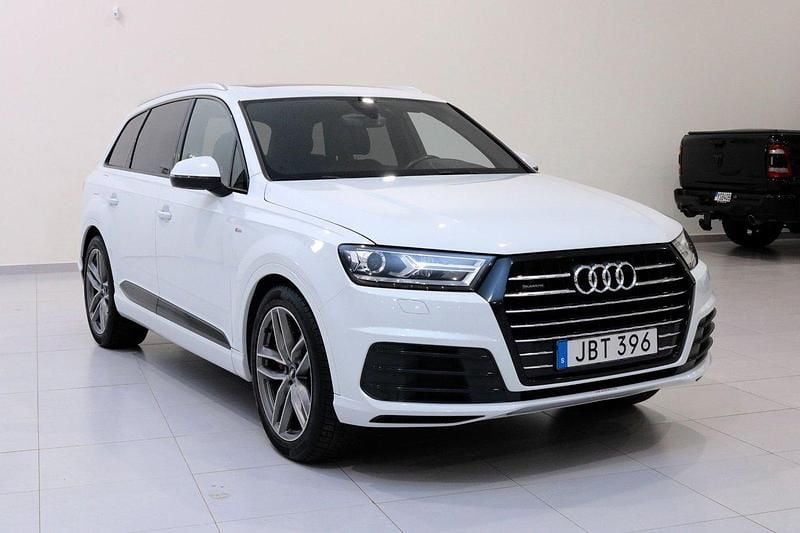 Vit Begagnad 2015 Audi Q7 S-Line SUV | 369 900 kr (Marknadspris) - Bild 1/4
