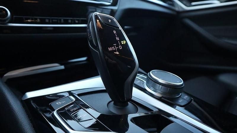 Begagnad BMW 520 190 HK (139 kW) 2020 Grå Kombi