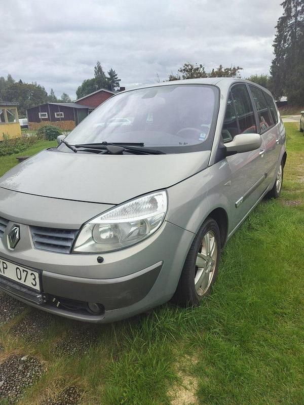 Grå Begagnad 2004 Renault Grand Scénic II Minibuss | 15 900 kr - Bild 1/4
