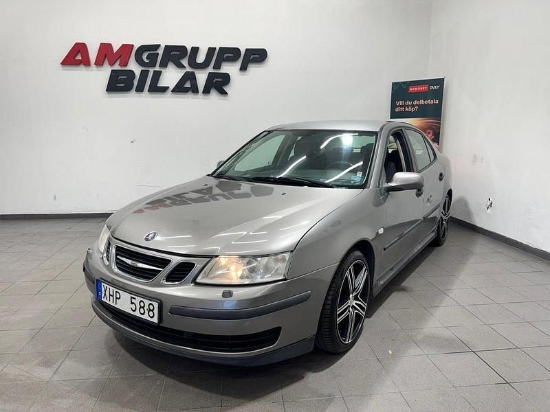 Ljusgrå Begagnad 2005 Saab 9-3 Linear Sedan | 24 900 kr (Marknadspris) - Bild 1/4