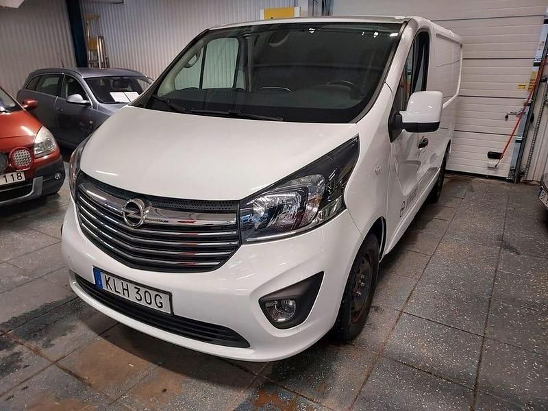 Begagnad Opel Vivaro 127 HK (93 kW) 2019 Vit Minibuss