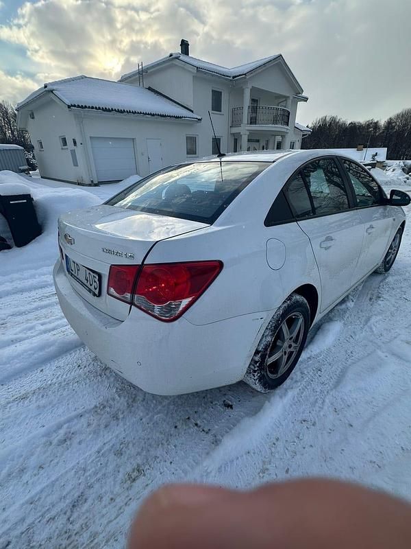 Begagnad Chevrolet Cruze 124 HK (91 kW) 2011