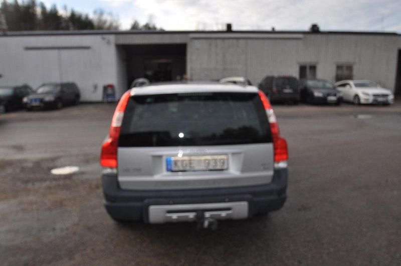 Grå Begagnad 2007 Volvo XC70 Momentum Kombi | 63 000 kr (Marknadspris) - Bild 1/4