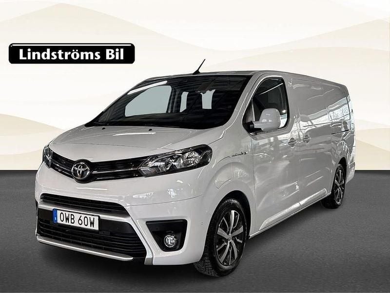 Begagnad Toyota Proace 100 kW (137 HK) 2024 Vit Minibuss