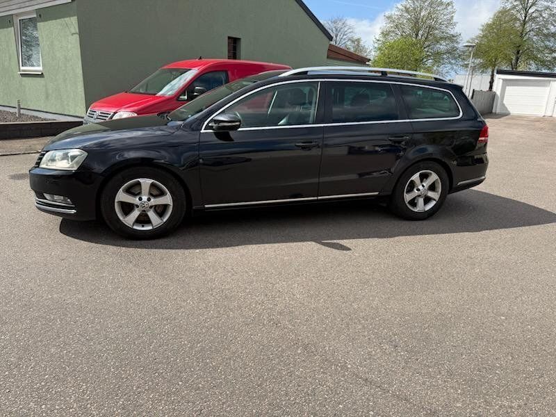 Svart Begagnad 2011 VW Passat GT Kombi | 53 900 kr (Bra pris) - Bild 1/4
