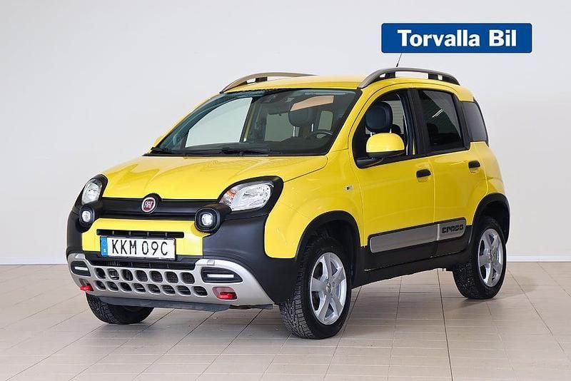 Begagnad Fiat Panda Cross Cross 86 HK (63 kW) 2019 Gul Halvkombi