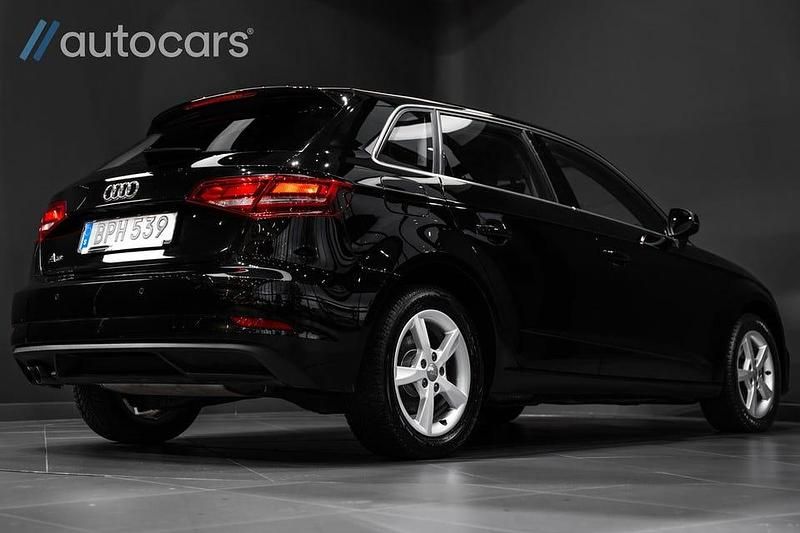 Begagnad Audi A3 150 HK (110 kW) 2020 Svart Sedan