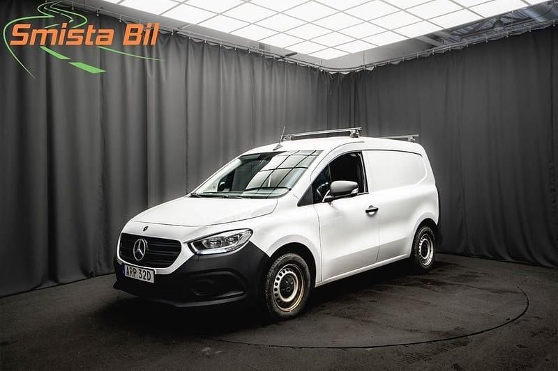 Vit Begagnad 2022 Mercedes Citan 110 | 168 800 kr (Lite dyr) - Bild 1/3
