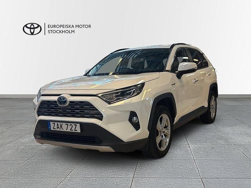 Vit Begagnad 2020 Toyota RAV4 Hybrid Executive SUV | 339 900 kr (Lite dyr) - Bild 1/4