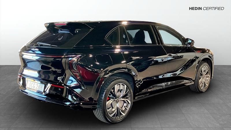 Begagnad Hongqi EHS7 202 kW (275 HK) 2024 Svart (black) SUV