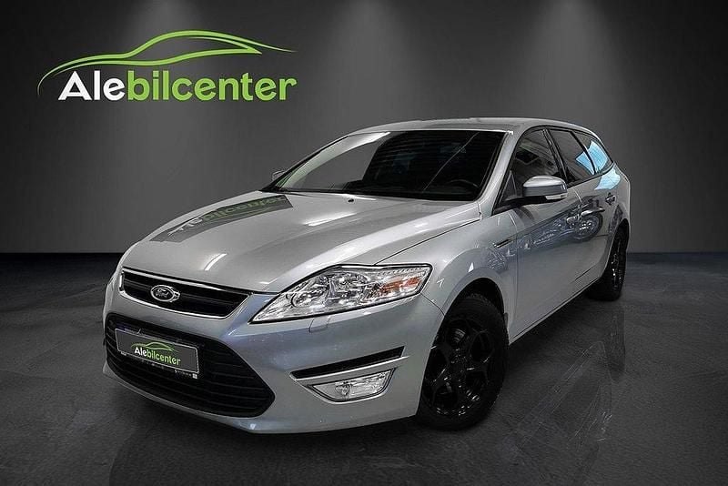 Grå Begagnad 2014 Ford Mondeo Trend Kombi | 59 900 kr (Superpris) - Bild 1/4