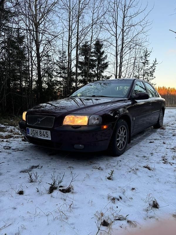 Begagnad 2000 Volvo S80 Sedan | 21 400 kr (Lite dyr) - Bild 1/4