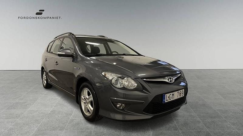 Begagnad Hyundai i30 116 HK (85 kW) 2011 Grå Kombi