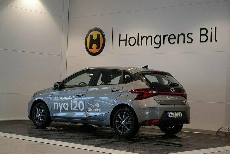 Begagnad Hyundai i20 Essential 101 HK (74 kW) 2020 Brass Halvkombi