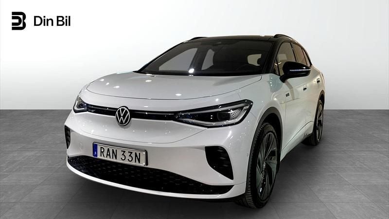 Vit Begagnad 2023 VW ID.4 GTX SUV | 374 900 kr (Superpris) - Bild 1/4
