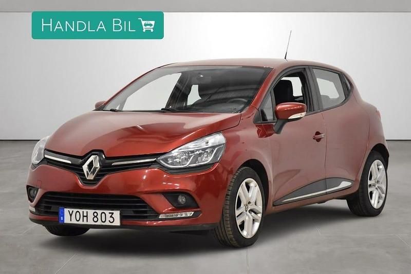Mörkröd Begagnad 2018 Renault Clio IV Zen Halvkombi | 87 900 kr (Bra pris) - Bild 1/4