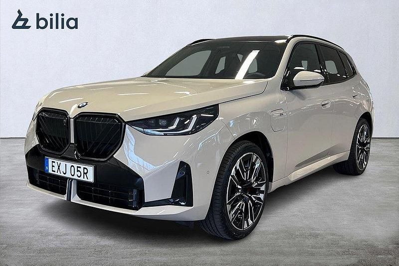 Grå (dune grey) Ny 2025 BMW X3 M Sport SUV | 839 900 kr (Dyr) - Bild 1/4