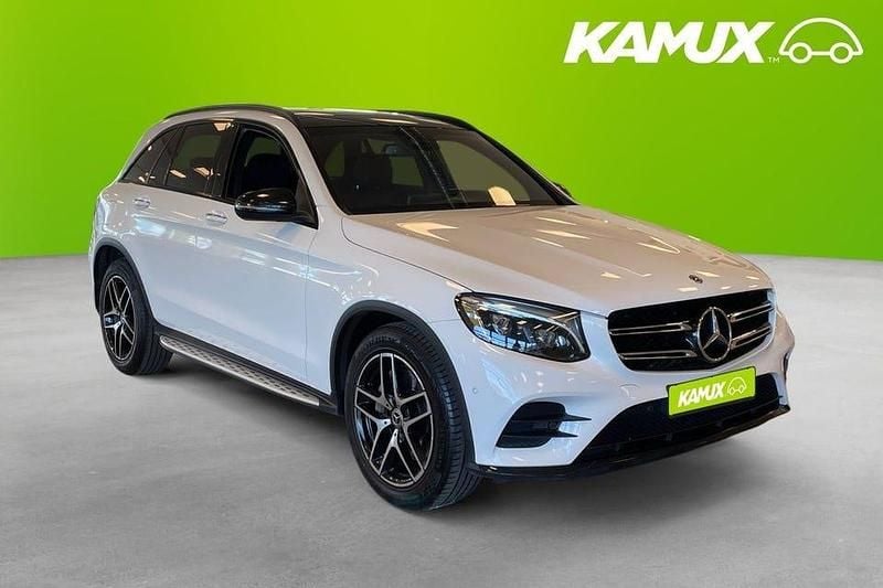 Vit Begagnad 2019 Mercedes GLC220 AMG SUV | 308 900 kr (Marknadspris) - Bild 1/3