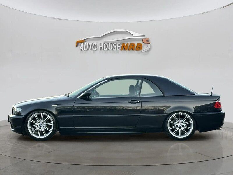 Svart Begagnad 2003 BMW 325 Cabriolet Cab | 69 999 kr - Bild 1/4