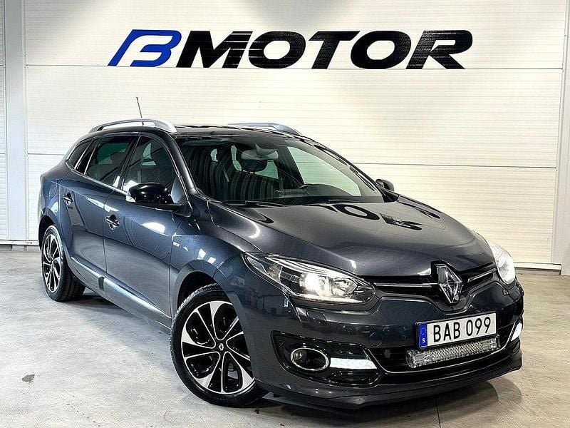 Mörkgrå (grå) Begagnad 2014 Renault Mégane GrandTour Bose Edition Kombi | 89 900 kr (Dyr) - Bild 1/4