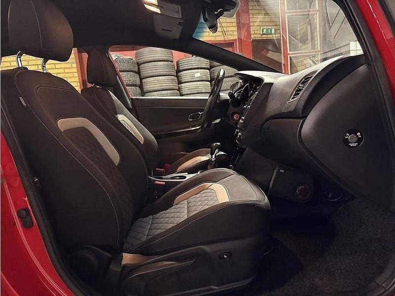 Begagnad Kia Ceed Sportswagon GT-Line 136 HK (100 kW) 2017 Röd Kombi