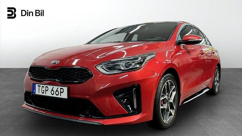 Röd Begagnad 2019 Kia Ceed Halvkombi | 184 900 kr (Marknadspris) - Bild 1/4