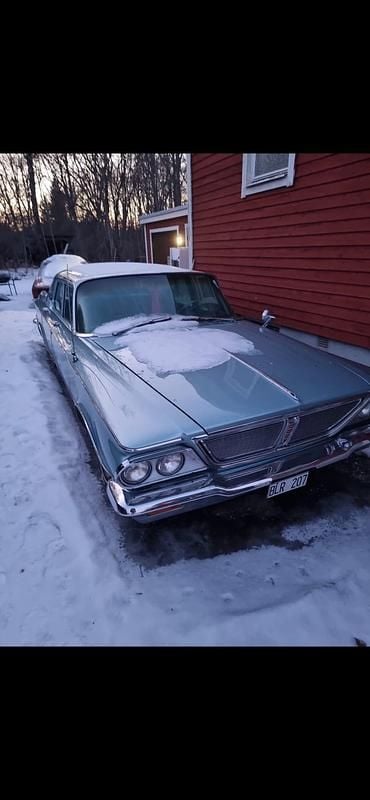 Begagnad 1964 Chrysler New Yorker Sedan | 130 000 kr - Bild 1/3