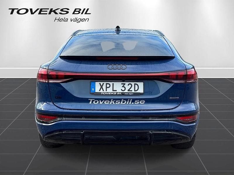 Begagnad Audi Q6 Sportback e-tron S-Line 285 kW (388 HK) 2025 Blå (ascariblå metallic) SUV