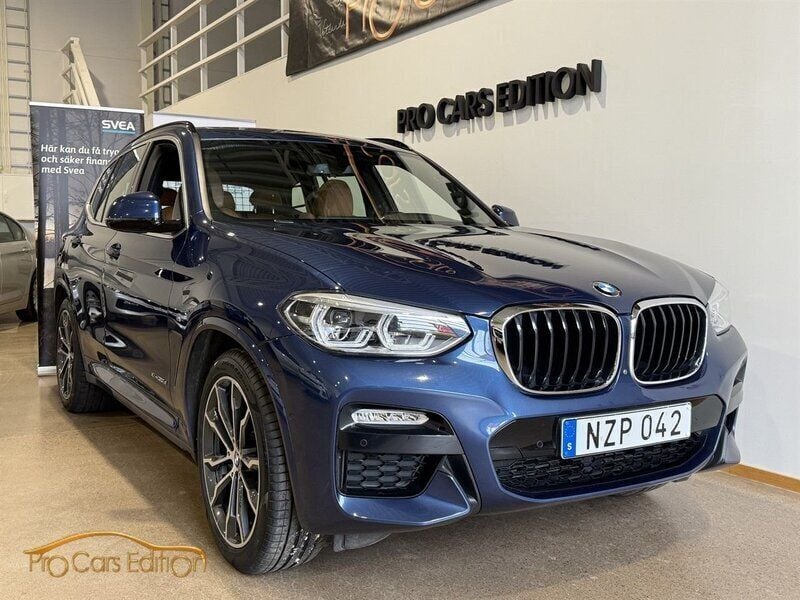 Blå Begagnad 2017 BMW X3 M Sport SUV | 394 500 kr (Marknadspris) - Bild 1/4
