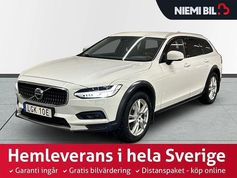 Begagnad Volvo V90 CC 198 HK (145 kW) 2021 Vit Kombi