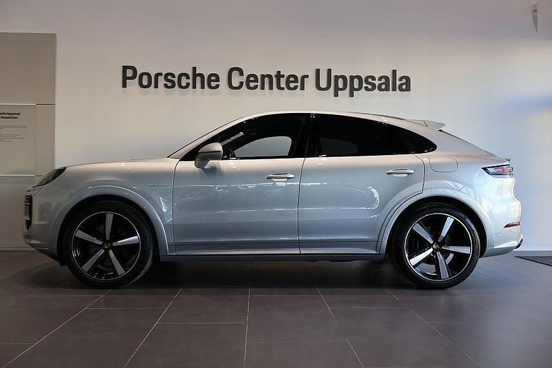 Begagnad Porsche Cayenne 305 HK (224 kW) 2023 Silver SUV