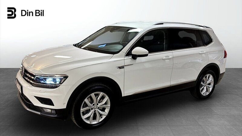 Vit (pure white) Begagnad 2019 VW Tiguan Allspace SUV | 314 900 kr (Marknadspris) - Bild 1/4